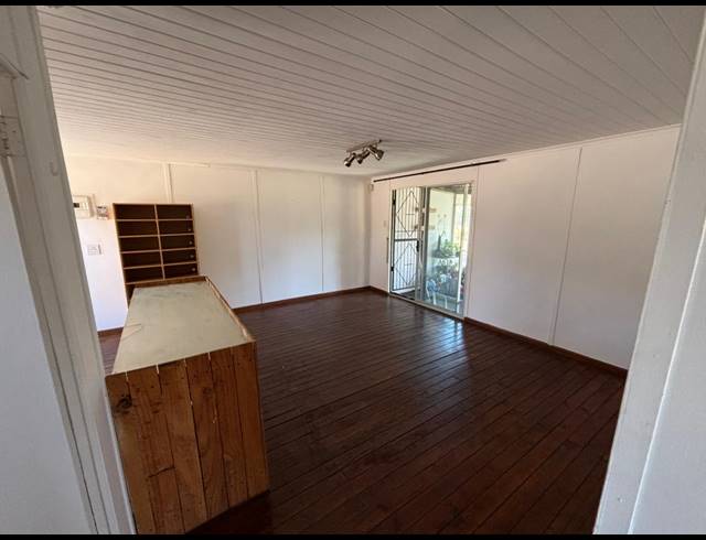 Farm property to rent in ATLANTIS